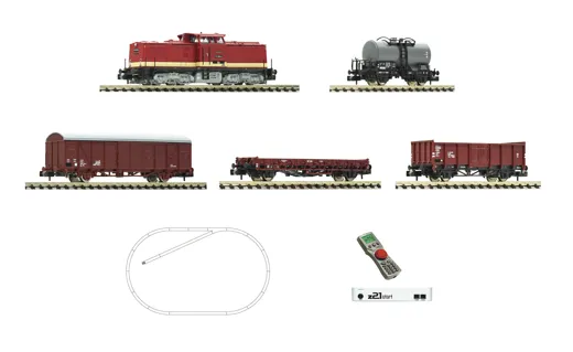 z21 start Digitalset: Diesellokomotive BR 110 mit Güterzug, DR