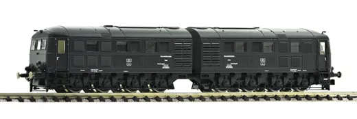 Dieselelektrische Doppellokomotive D311.01, DWM, DR