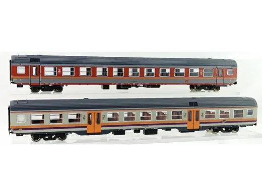 Set mit 2 Wagen 1xMDVC + 1xMDVE, Originallackierung, geneigtes Logo, Epoche IV - Mit Beleuchtung